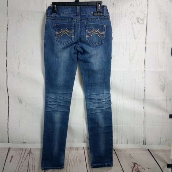 Grane Kim Low Rise Curvy Skinny Jeans Juniors 3 - Picture 5 of 8